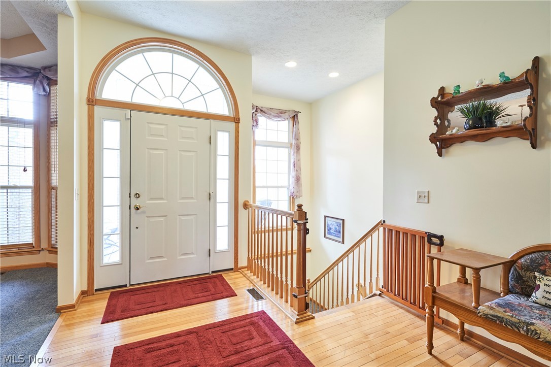 6318 Oak Point Estates Lorain OH 44053