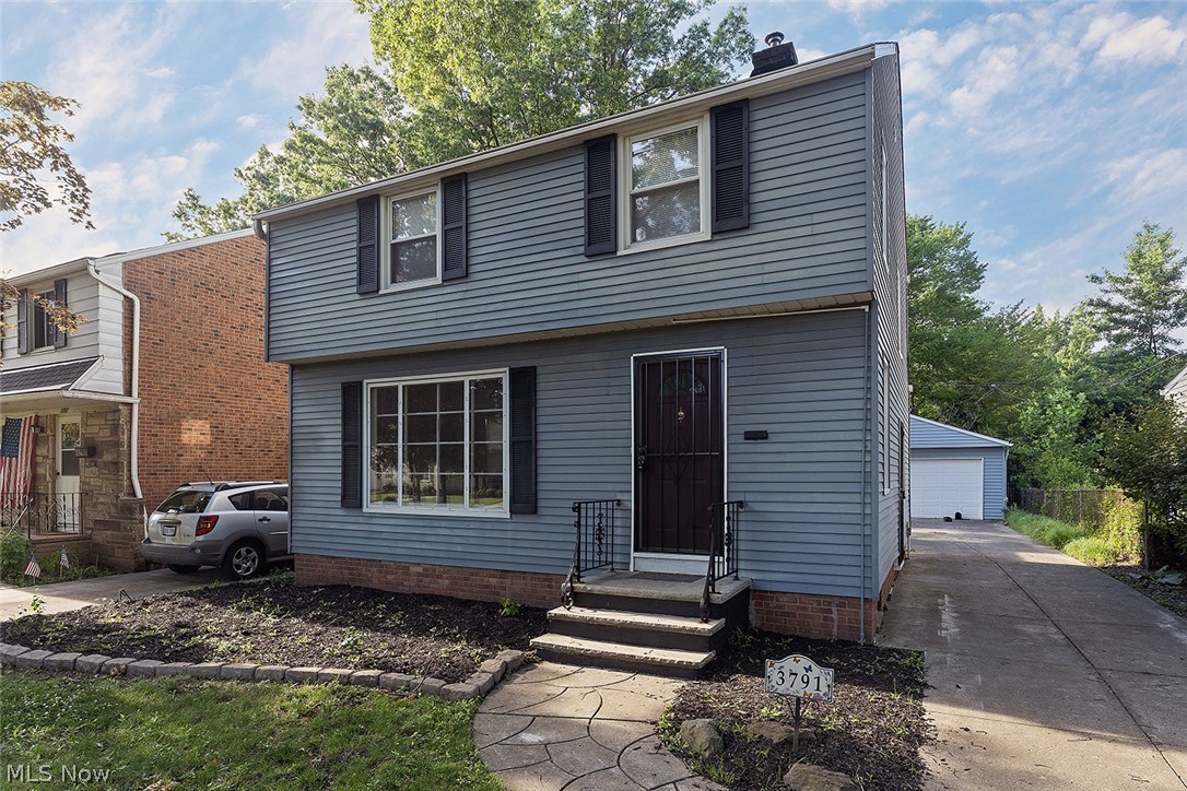 3791 Fairoaks Road South Euclid OH 44121