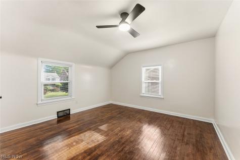 3791 Fairoaks Road South Euclid OH 44121