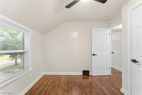 3791 Fairoaks Road South Euclid OH 44121