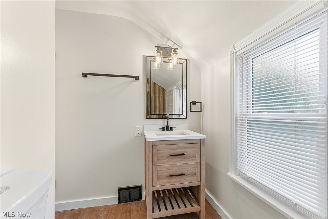 3791 Fairoaks Road South Euclid OH 44121