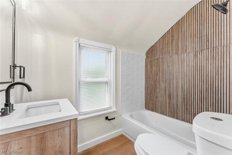 3791 Fairoaks Road South Euclid OH 44121