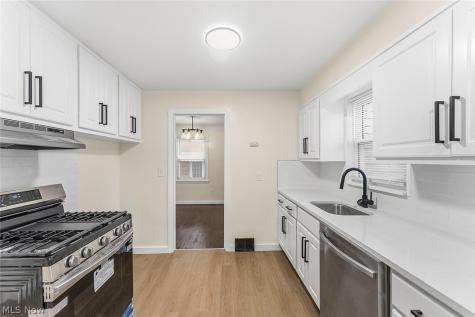 3791 Fairoaks Road South Euclid OH 44121