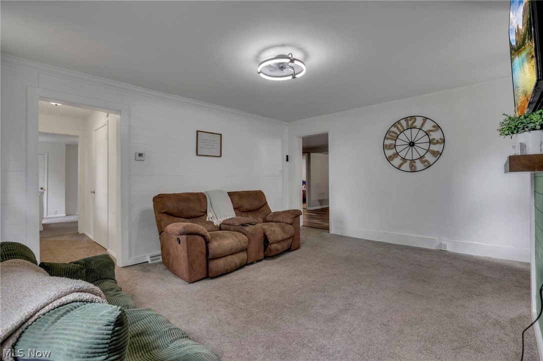 3815 Dillon Falls Road Zanesville OH 43701