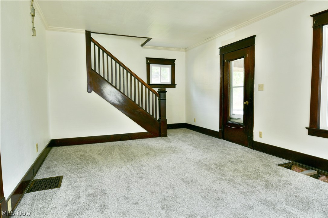 974 Glenwood Street NE Warren OH 44483