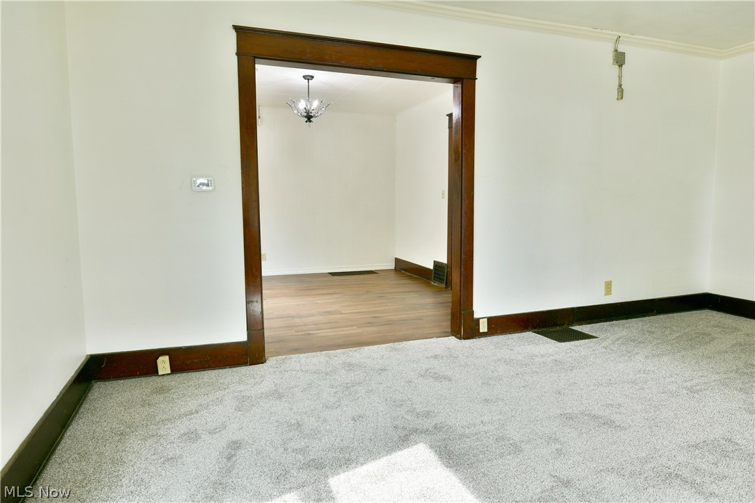 974 Glenwood Street NE Warren OH 44483