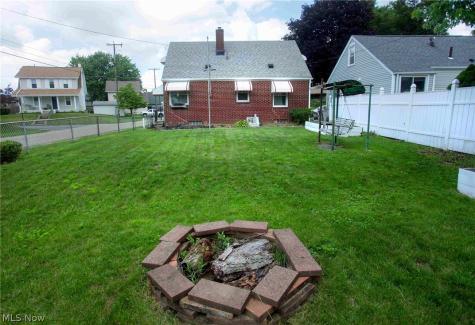 1344 NW 24th Street NW Canton OH 44708