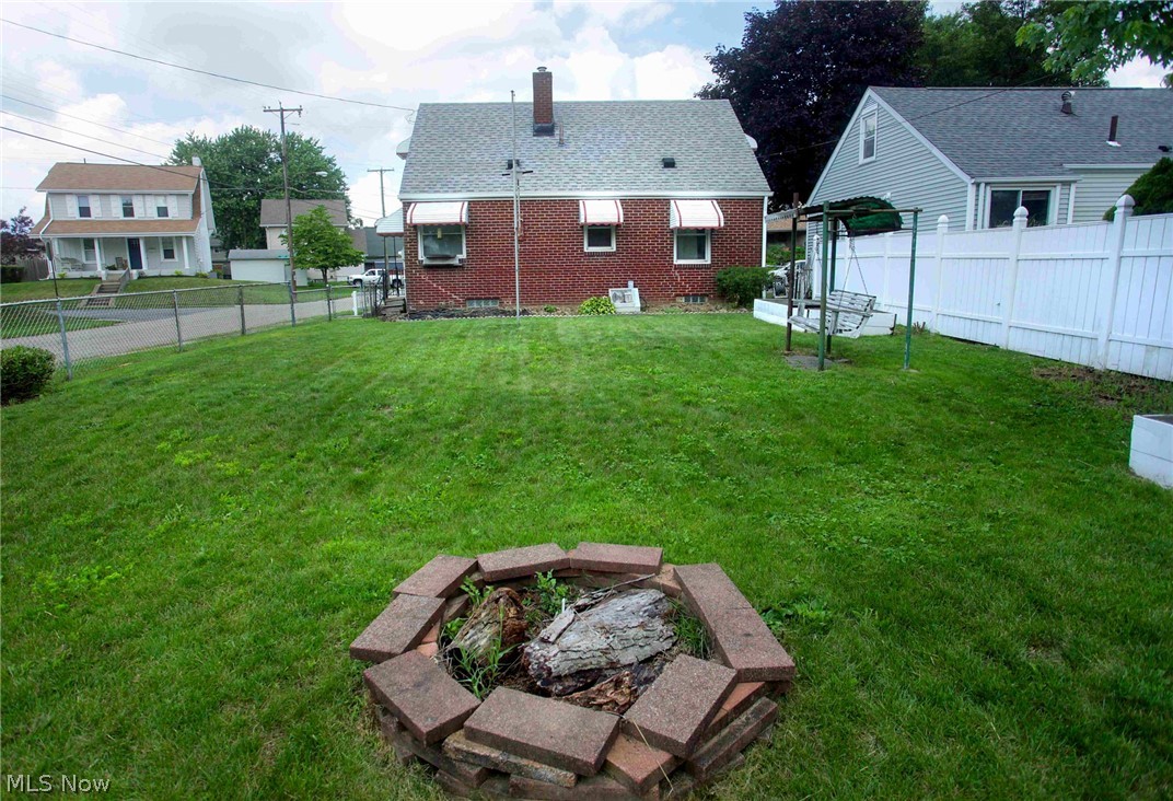 1344 NW 24th Street NW Canton OH 44708