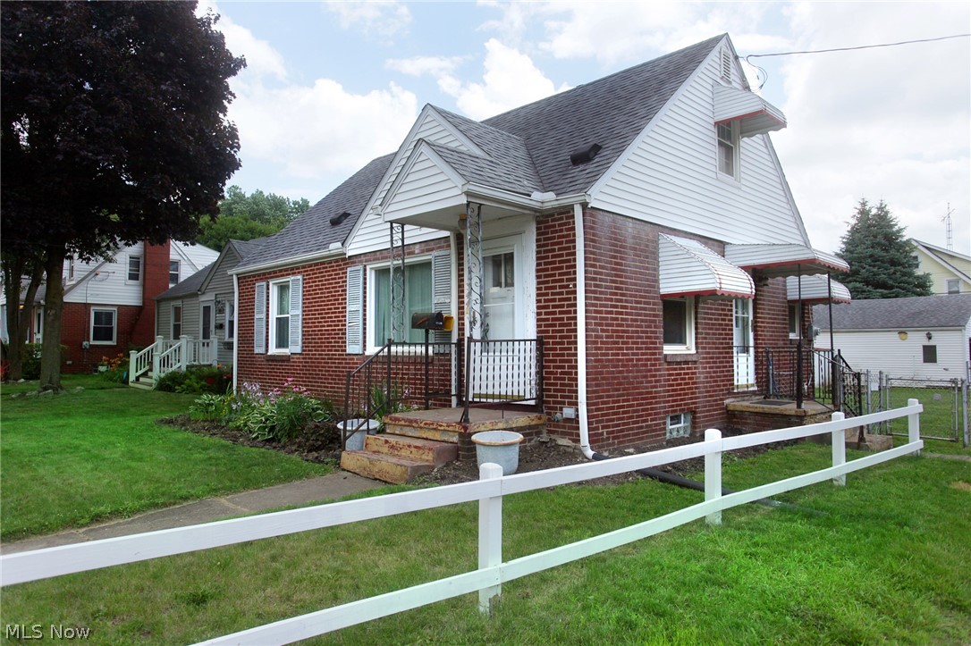 1344 NW 24th Street NW Canton OH 44708