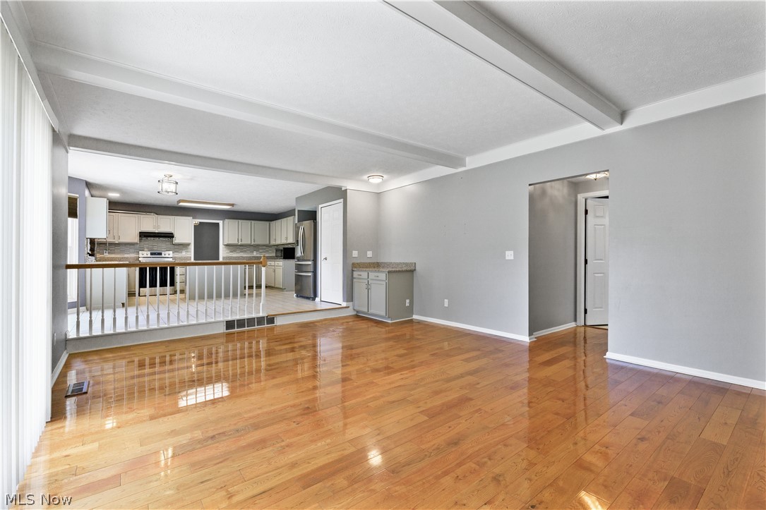 16993 Walnut Creek Drive Strongsville OH 44149