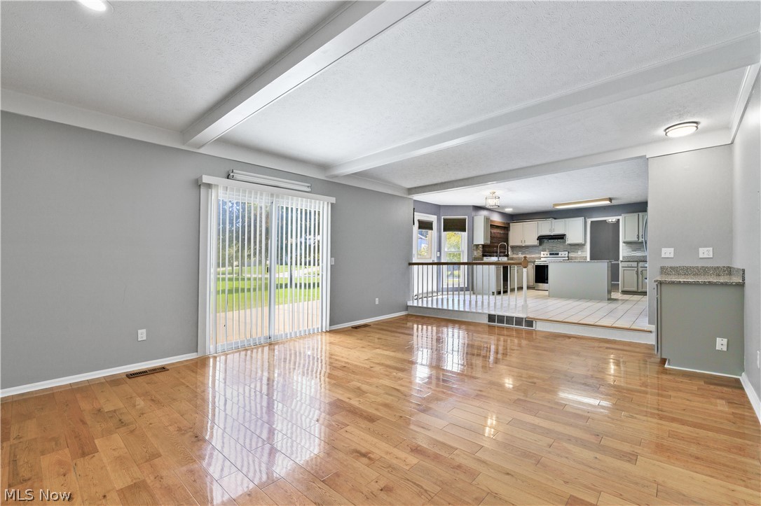16993 Walnut Creek Drive Strongsville OH 44149