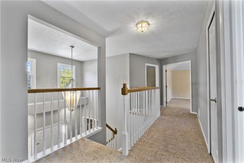 16993 Walnut Creek Drive Strongsville OH 44149