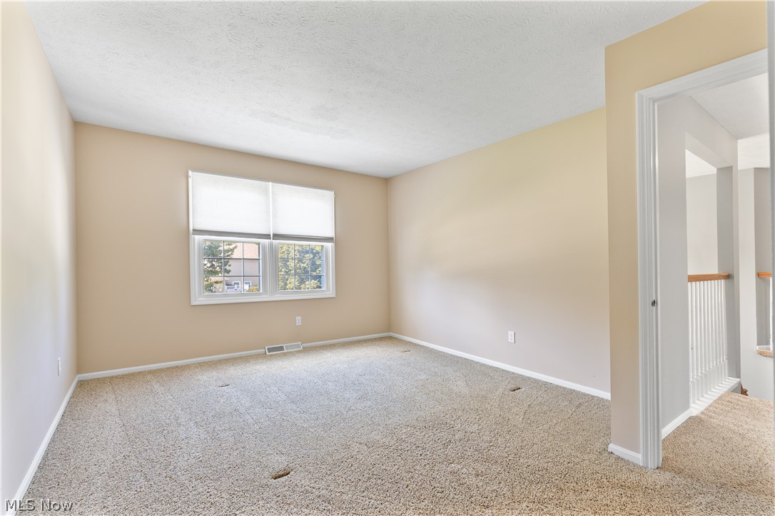 16993 Walnut Creek Drive Strongsville OH 44149