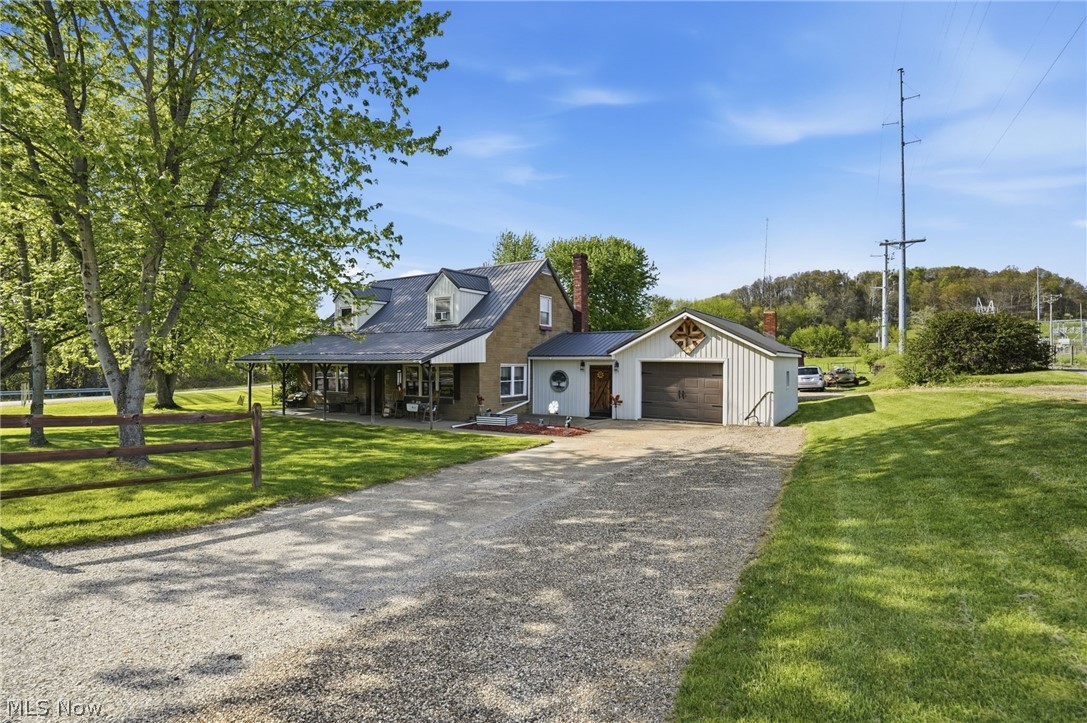 3811 SW State Route 258 Newcomerstown OH 43832