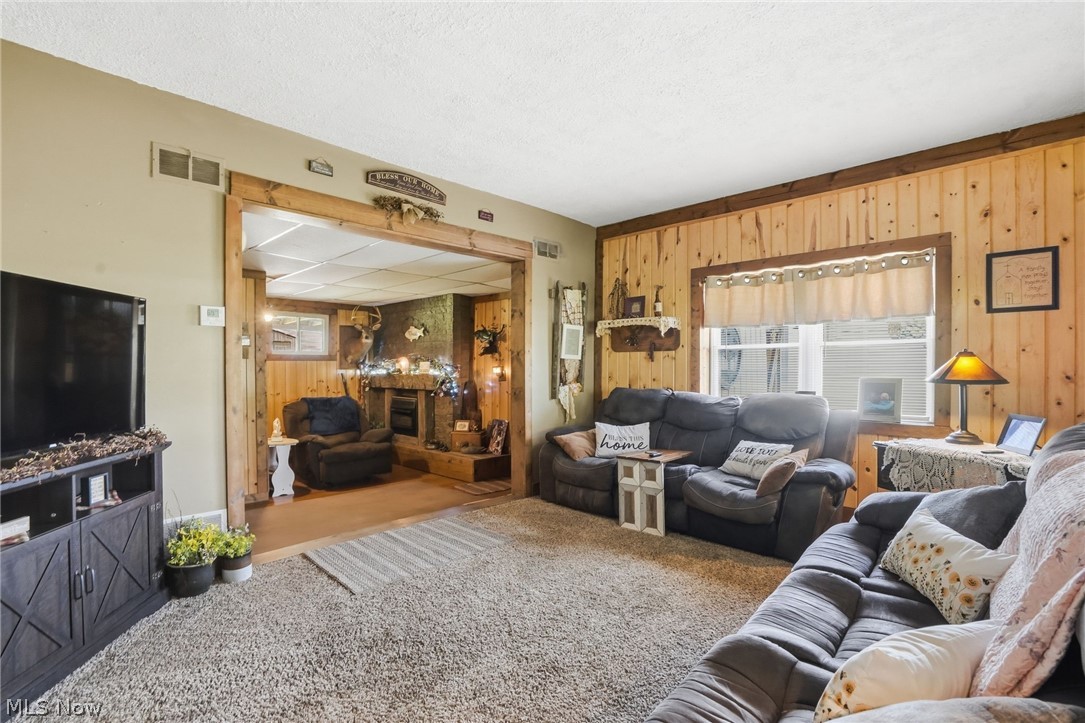 3811 SW State Route 258 Newcomerstown OH 43832