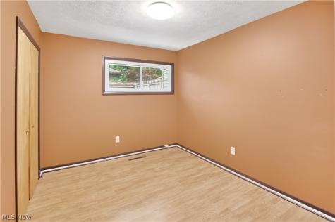 9205 W 130th Street North Royalton OH 44133