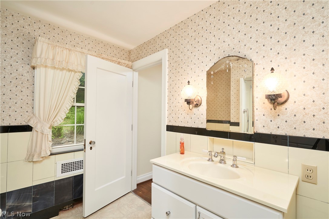 2801 Yellow Creek Road Bath OH 44333