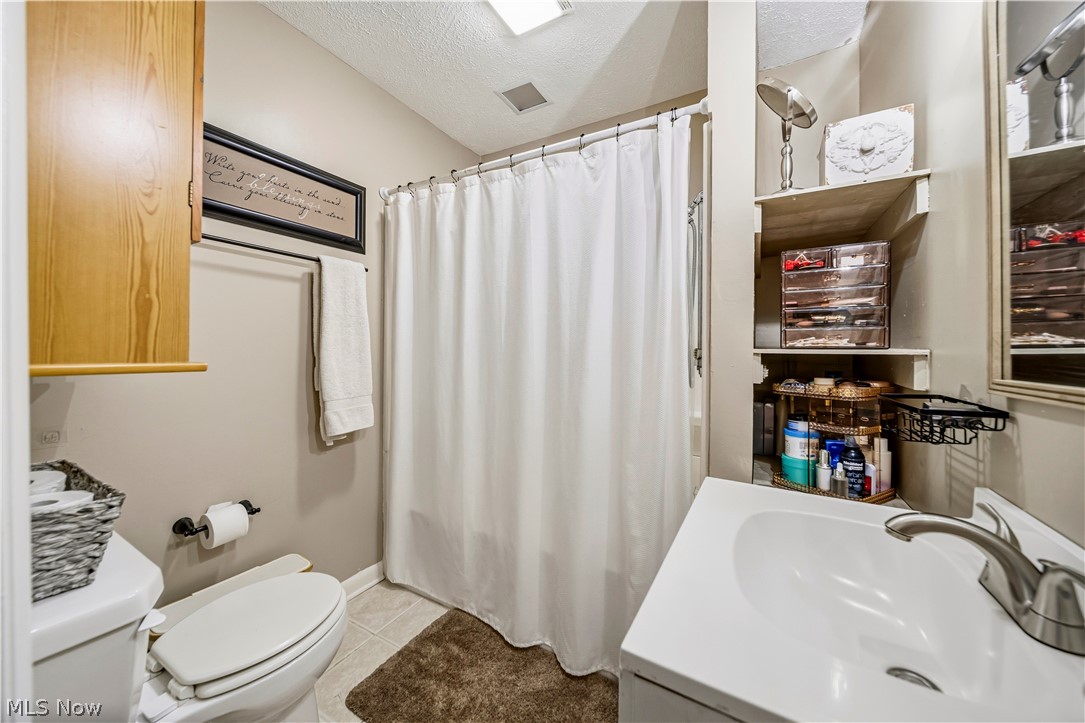 4649 Lander Road Orange Village OH 44022