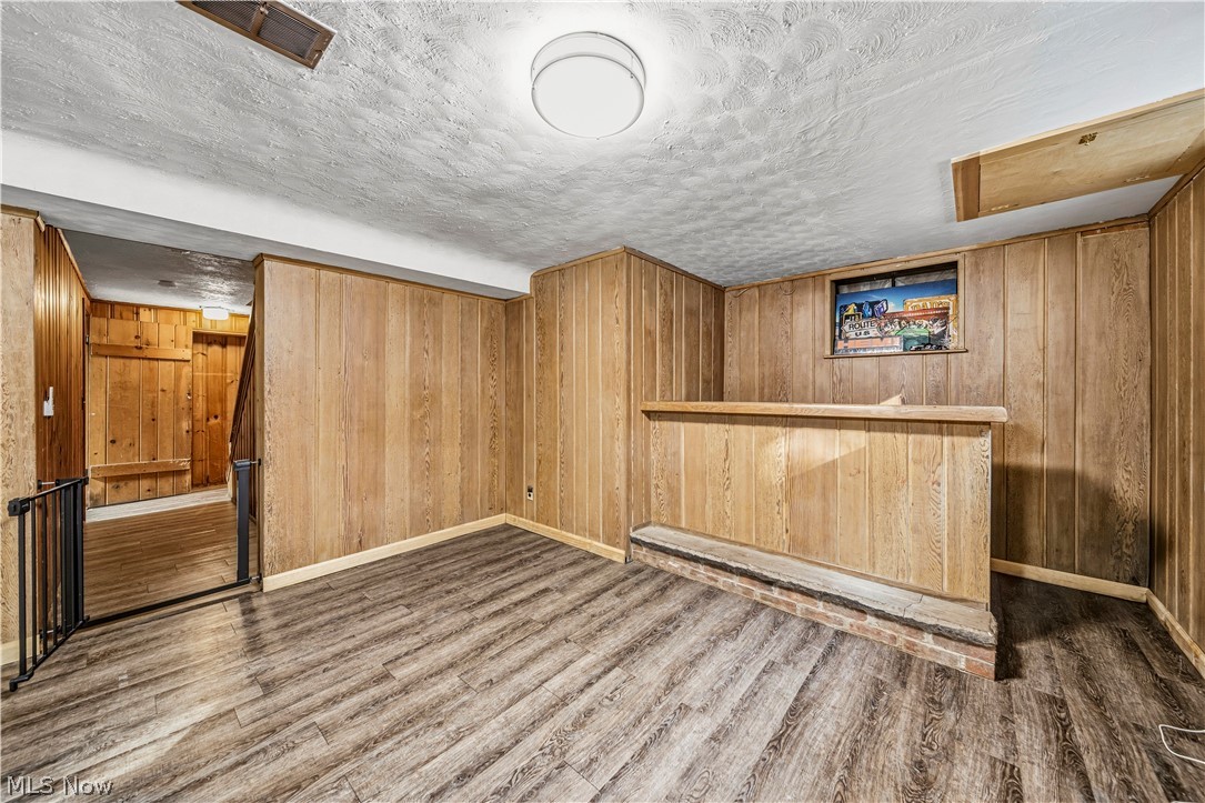 4649 Lander Road Orange Village OH 44022