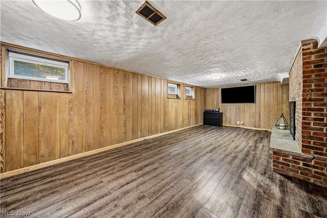 4649 Lander Road Orange Village OH 44022