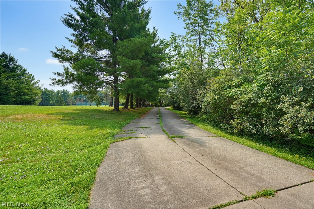 5060 Campbellsport Road Ravenna OH 44266