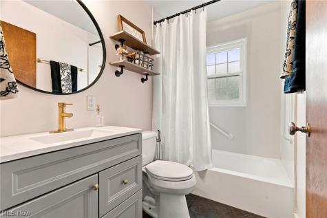 1023 Jessie Avenue Kent OH 44240