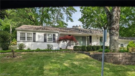 1607 26th Street Cuyahoga Falls OH 44223