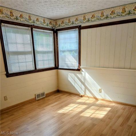 1607 26th Street Cuyahoga Falls OH 44223