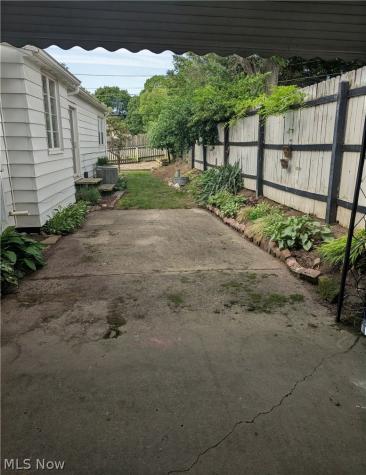 1607 26th Street Cuyahoga Falls OH 44223