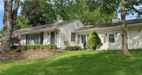 1607 26th Street Cuyahoga Falls OH 44223