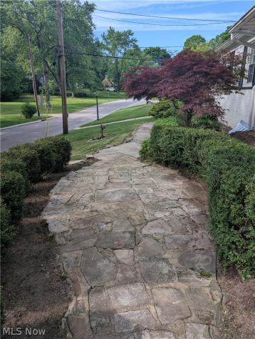 1607 26th Street Cuyahoga Falls OH 44223