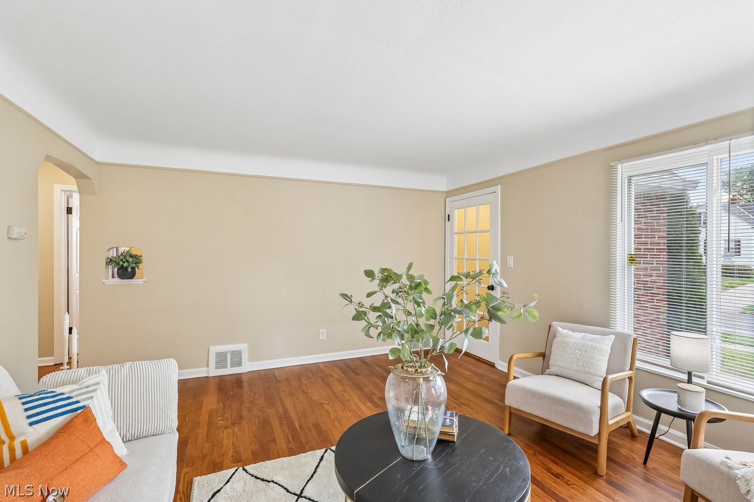 346 E 211th Street Euclid OH 44123