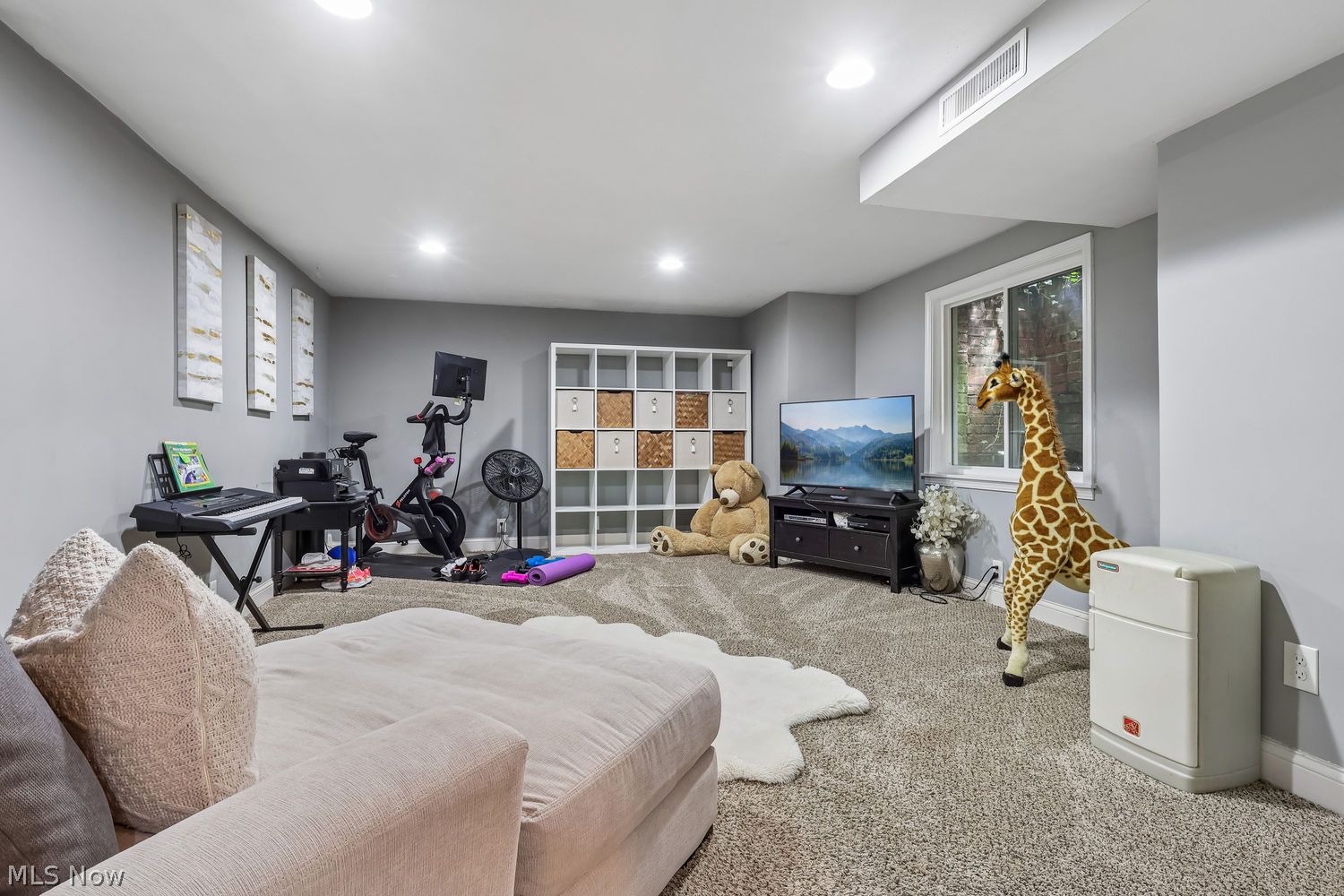 7478 Briarcliff Parkway Middleburg Heights OH 44130