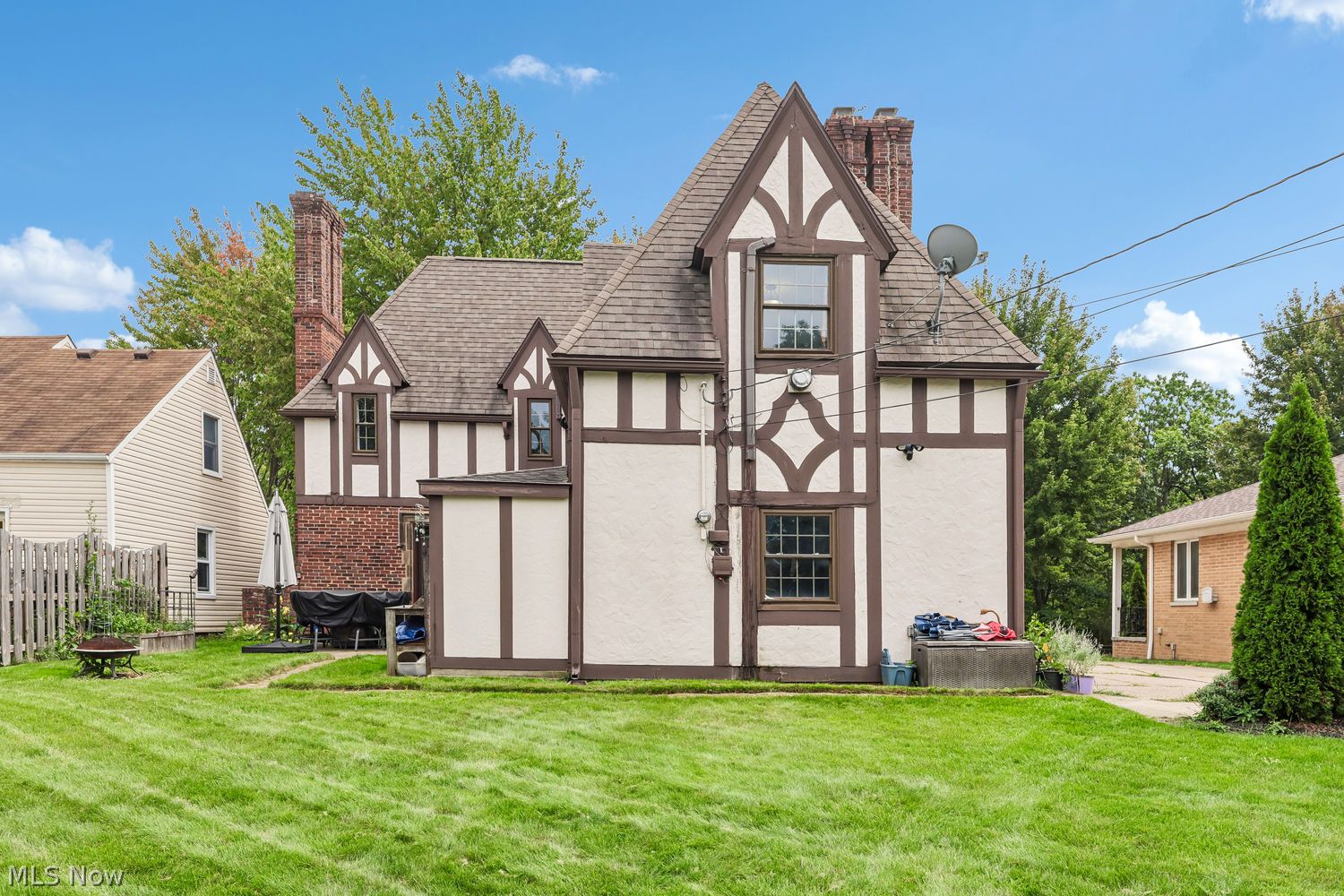 7478 Briarcliff Parkway Middleburg Heights OH 44130