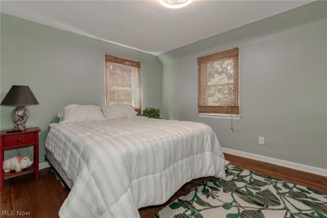 1364 Clearview Road Lyndhurst OH 44124