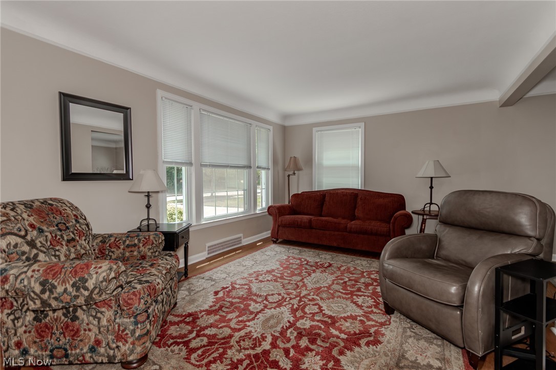 1364 Clearview Road Lyndhurst OH 44124
