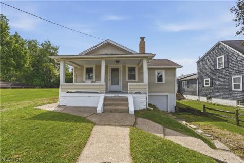 1916 29th Street NW Canton OH 44709