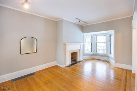 1339 Edanola Avenue Lakewood OH 44107