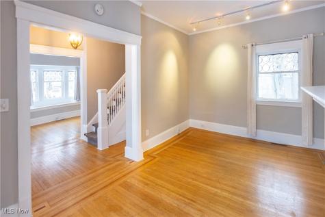 1339 Edanola Avenue Lakewood OH 44107