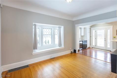 1339 Edanola Avenue Lakewood OH 44107