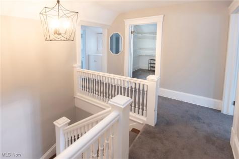 1339 Edanola Avenue Lakewood OH 44107