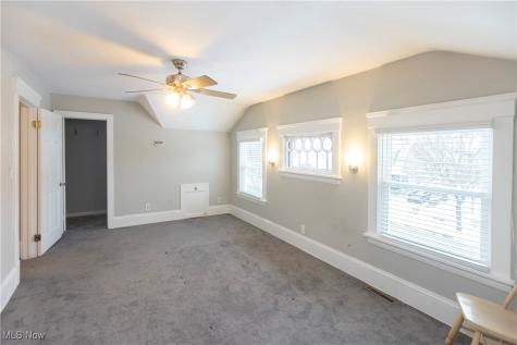 1339 Edanola Avenue Lakewood OH 44107