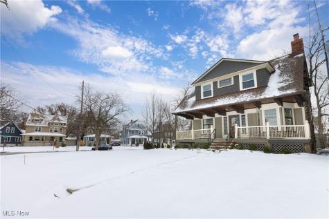 1339 Edanola Avenue Lakewood OH 44107