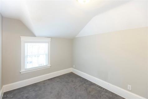 1339 Edanola Avenue Lakewood OH 44107