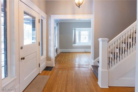 1339 Edanola Avenue Lakewood OH 44107