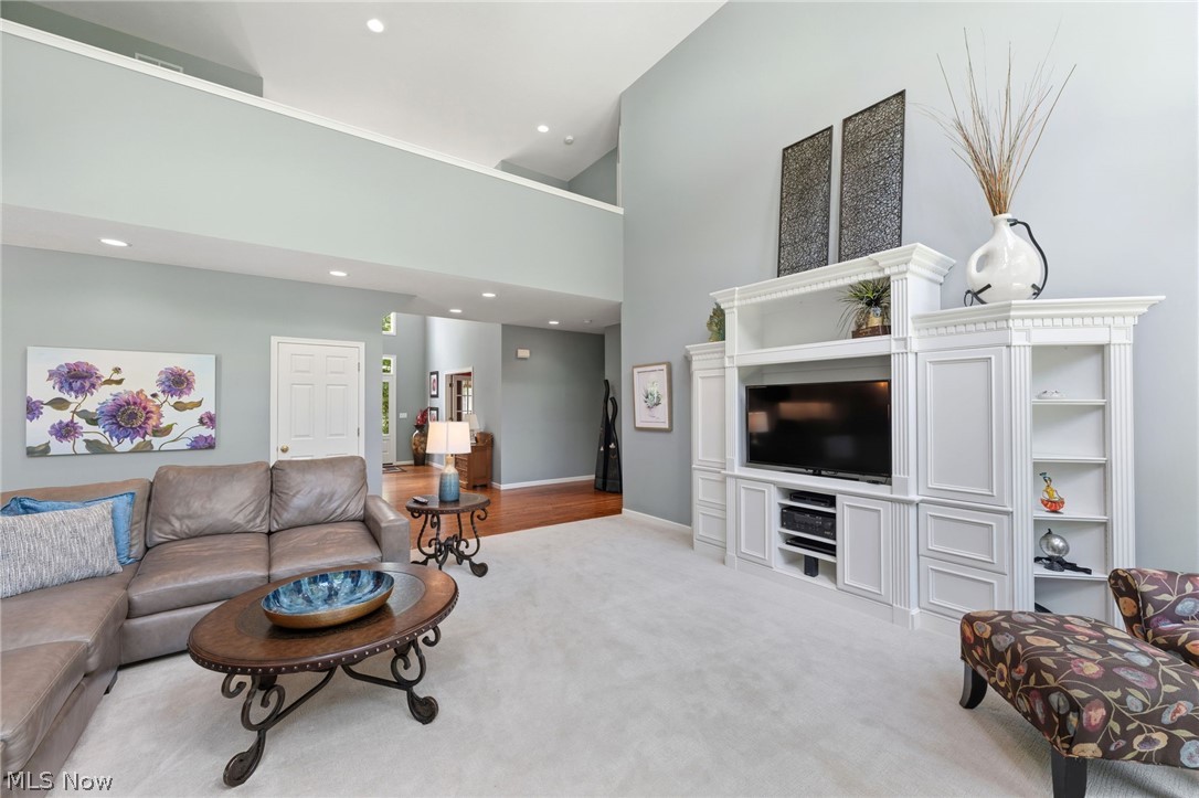 9305 Roryanna Drive Chardon OH 44024