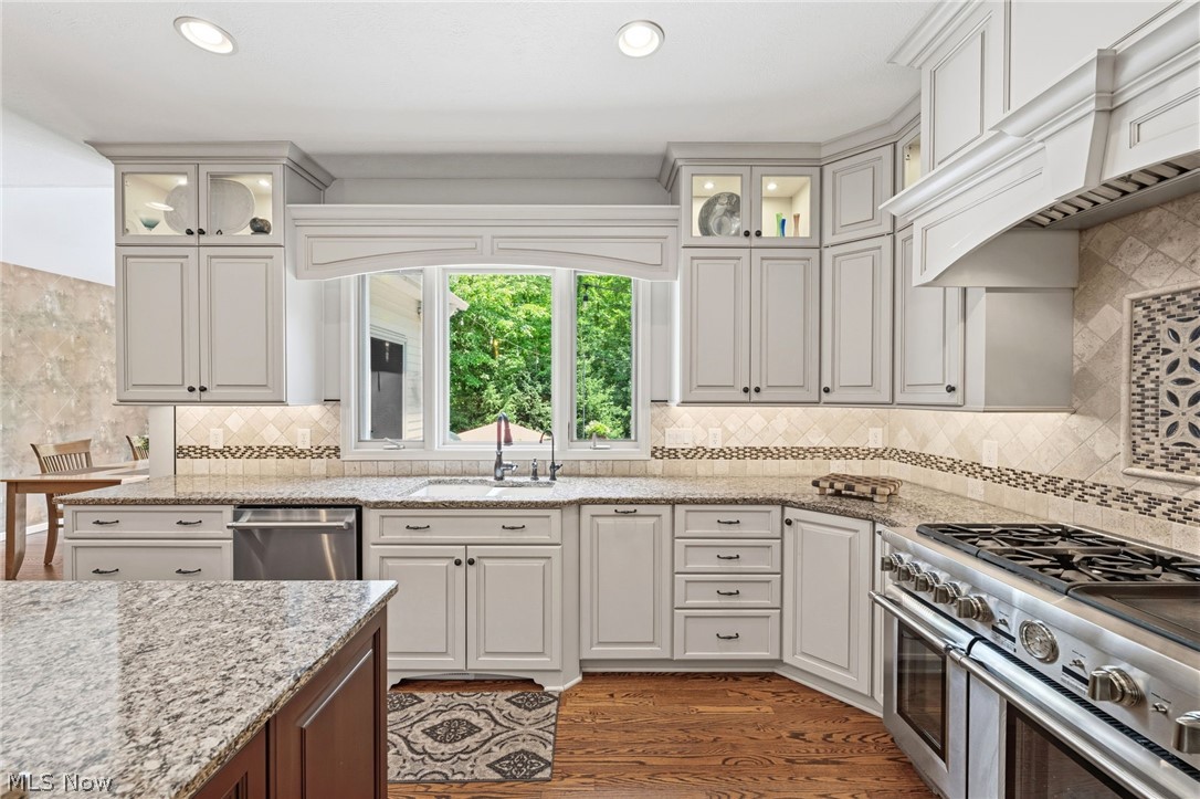 9305 Roryanna Drive Chardon OH 44024
