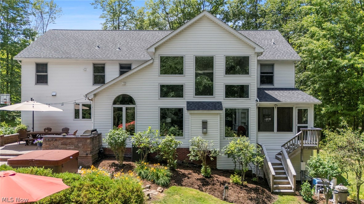 9305 Roryanna Drive Chardon OH 44024