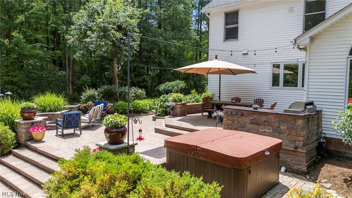9305 Roryanna Drive Chardon OH 44024