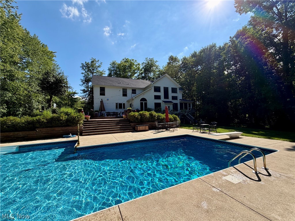 9305 Roryanna Drive Chardon OH 44024
